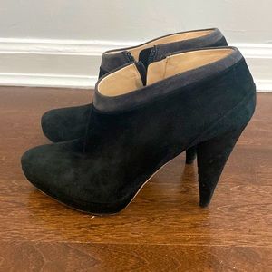Prada 💯Auth. Suede booties sz 38.5 / US 8